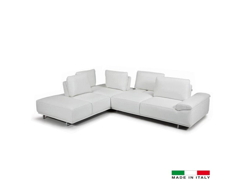 Roxanne sectional white - Dreamart Gallery